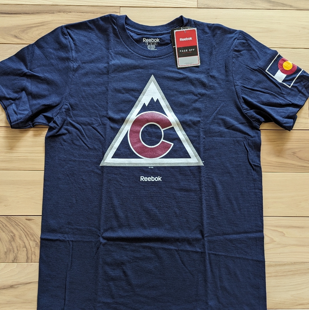 Colorado Avalanche t-shirt - new, with tags